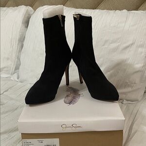 Jessica Simpson Elegant Black Heeled Boots